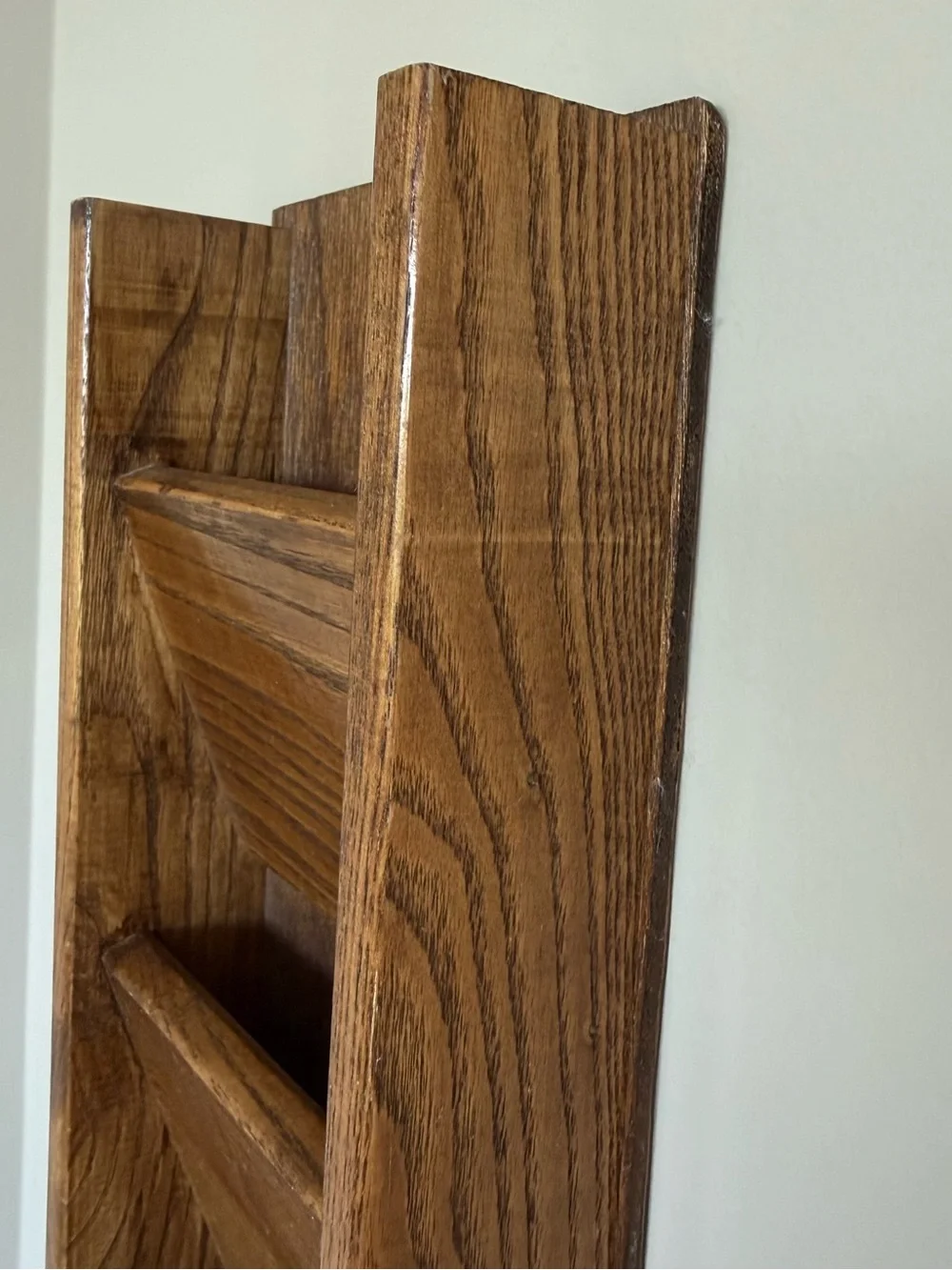 Vintage Wood Wall Mail Organizer 3-Tier Letter Holder Key Rack Rustic Farmhouse